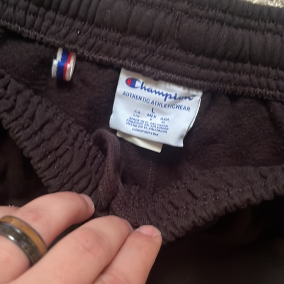 Champion Sweat Shorts - Picture 2 of 2